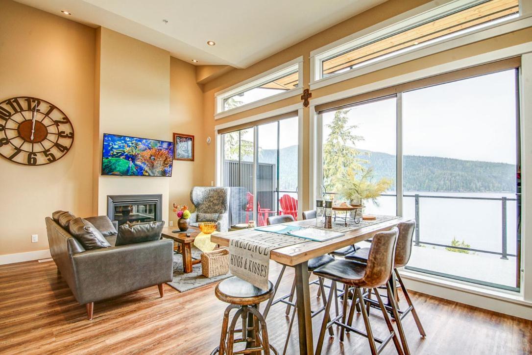 Port Renfrew Vacation Rentals Номер фото