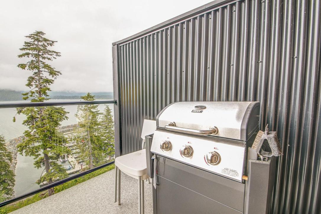 Port Renfrew Vacation Rentals Номер фото