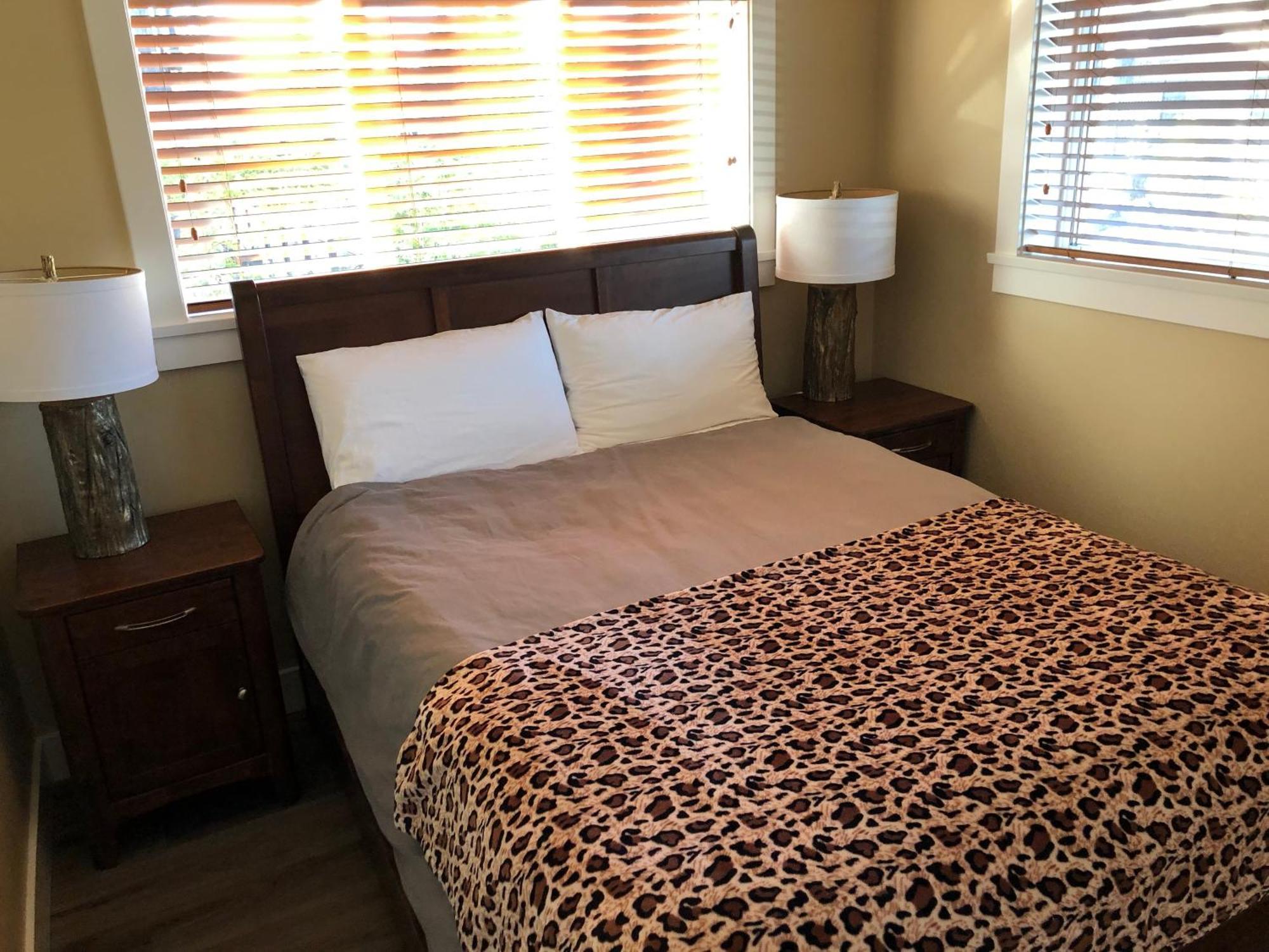 Port Renfrew Vacation Rentals Номер фото